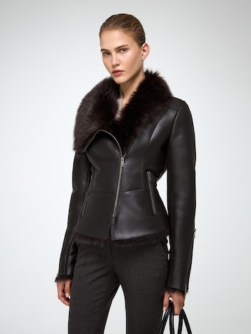 V S P Winterjacke 'Renata' in Braun