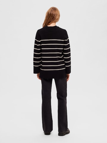SELECTED FEMME Sweater in Black