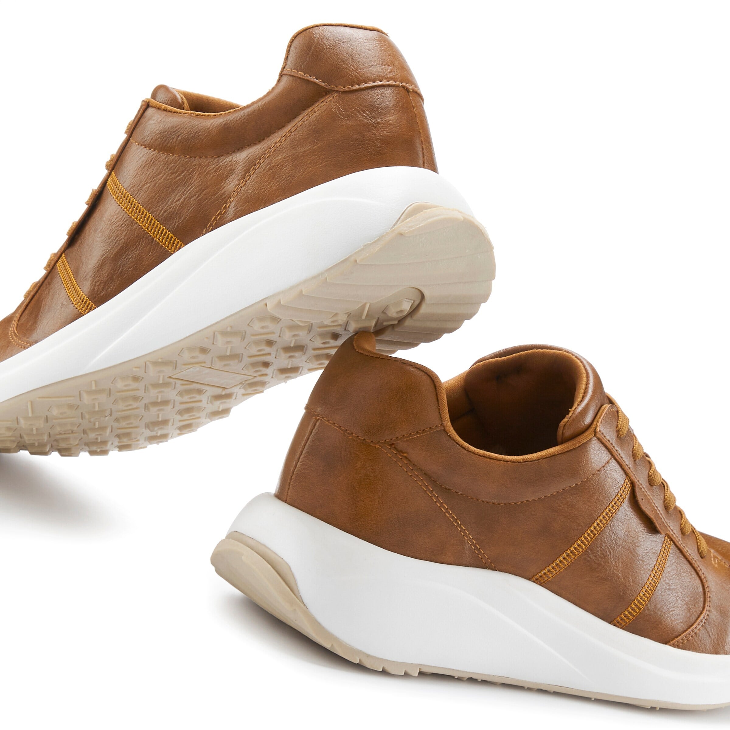 JOHN DEVIN Sneakers in Brown