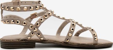 KAMMI Sandals in Beige