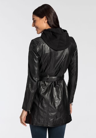 Gipsy Between-Seasons Coat in Black