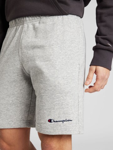 Champion Authentic Athletic Apparel - regular Pantalón en gris