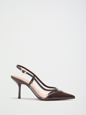 Lipsy - Sapatos abertos atrás em castanho