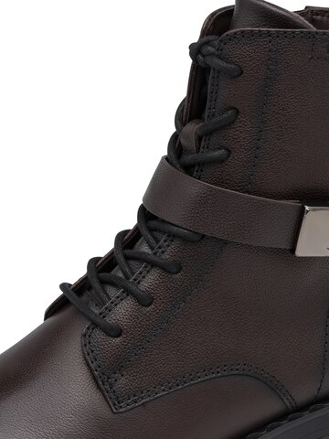 Bottines à lacets Tamaris en marron