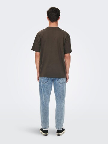 Only & Sons T-Shirt 'Fred' in Braun