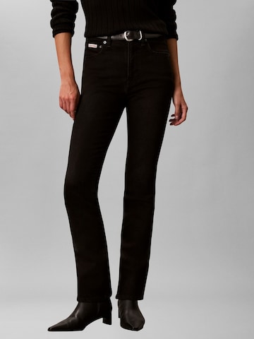 Calvin Klein Jeans Bootcut Τζιν σε μαύρο: μπροστά