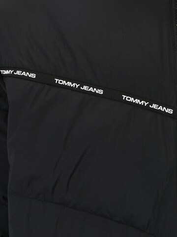 Tommy Jeans Plus Přechodná bunda – černá