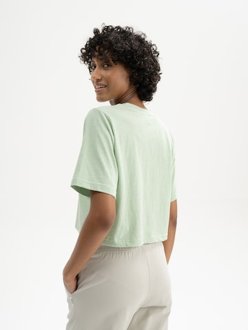T-shirt 'Desna' MELA en vert