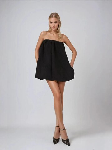 Abito di Hiccup in nero