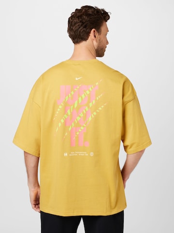 Nike Sportswear Tričko – žlutá