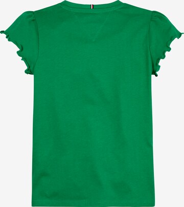 TOMMY HILFIGER T-shirt 'ESSENTIAL' i grön