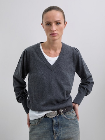 Scalpers Neulepaita ' ' värissä harmaa