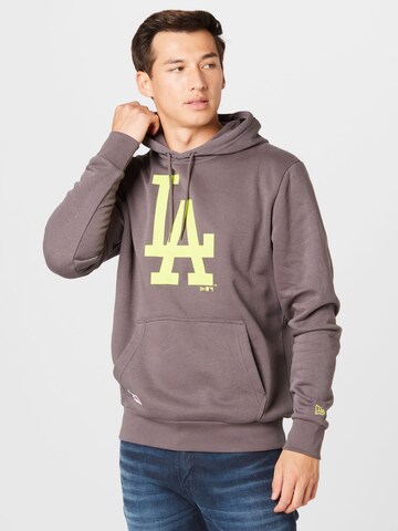 NEW ERA Sweatshirt in Grey: front