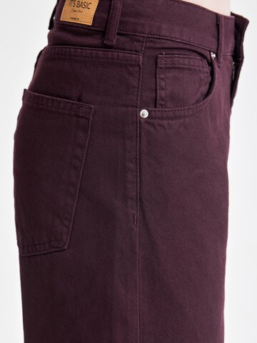 IT'S BASIC Regular Jeans 'Straight Mid Rise Jeans - Burgundy' in Red