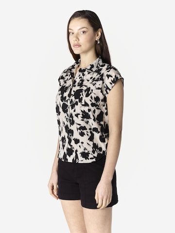 KOROSHI Blouse in Zwart