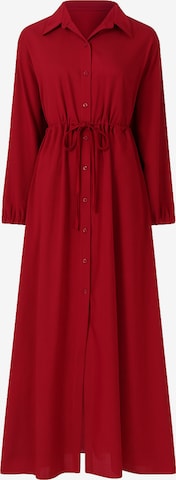 Robe-chemise Elara en rouge : devant