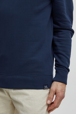 FQ1924 Sweatshirtp Pullover 'Aldwin' in Blau