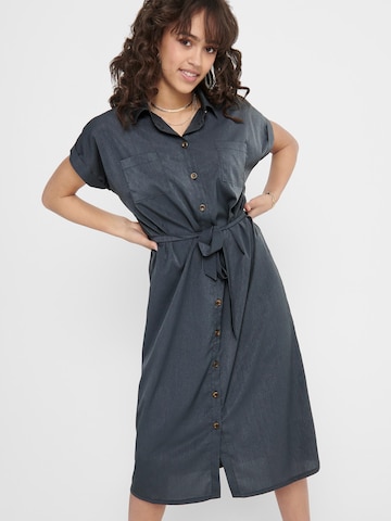 Robe-chemise 'Hannover' ONLY en bleu : devant