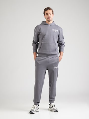 Sergio Tacchini Jogginganzug 'NOAH' in Grau: Vorderseite
