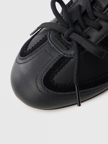 HUGO Rövid szárú sportcipők 'Mystie' - fekete