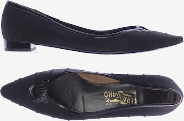 Salvatore Ferragamo Ballerina 41 in Schwarz: predná strana