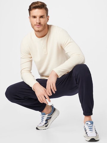 FARAH Tapered Hose in Blau