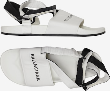 Balenciaga Sandalen 47 in Weiß: Vorderseite
