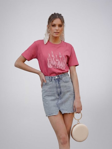 LEAFLETIC Shirt 'Leafletic Women’s T-Shirt' in Roze