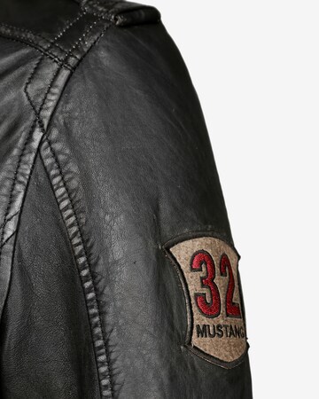 MUSTANG Lederjacke in Schwarz