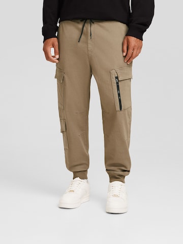 Tapered Pantaloni cu buzunare de la Bershka pe bej: față