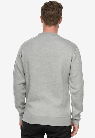 Rusty Neal Pullover in Grau