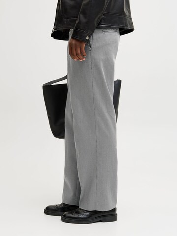 JACK & JONES Wide leg Trousers with creases in Grey