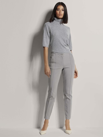 Coupe slim Pantalon MADELEINE en gris
