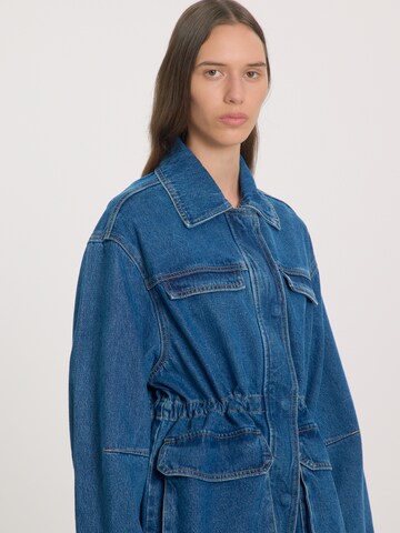 EDITED - Chaqueta de entretiempo 'Bonnie' en azul