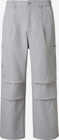 YOUTHUP Loosefit Cargohose 'JUNGSCHNITT' in Grau: Vorderseite