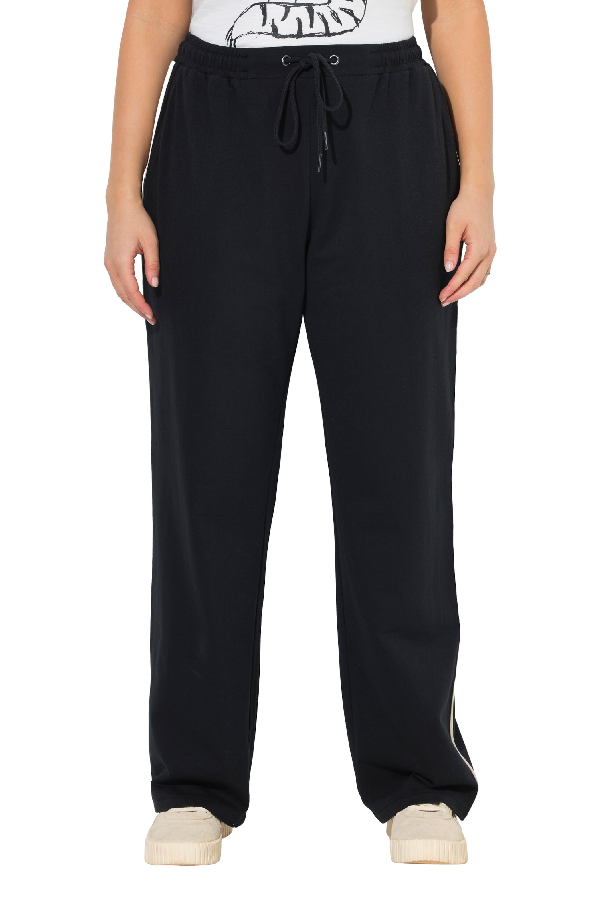 Ulla Popken Regular Hose in Schwarz: Vorderseite