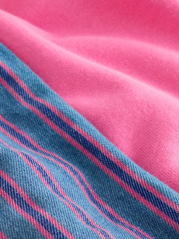 Set di Next in colori misti