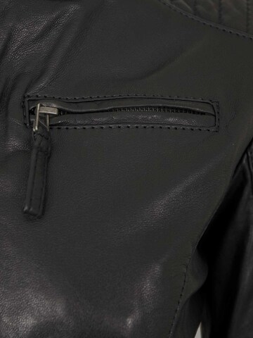 7ELEVEN Übergangsjacke 'Nikita' in Schwarz