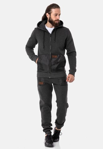 CIPO & BAXX Sweatsuit in Grey