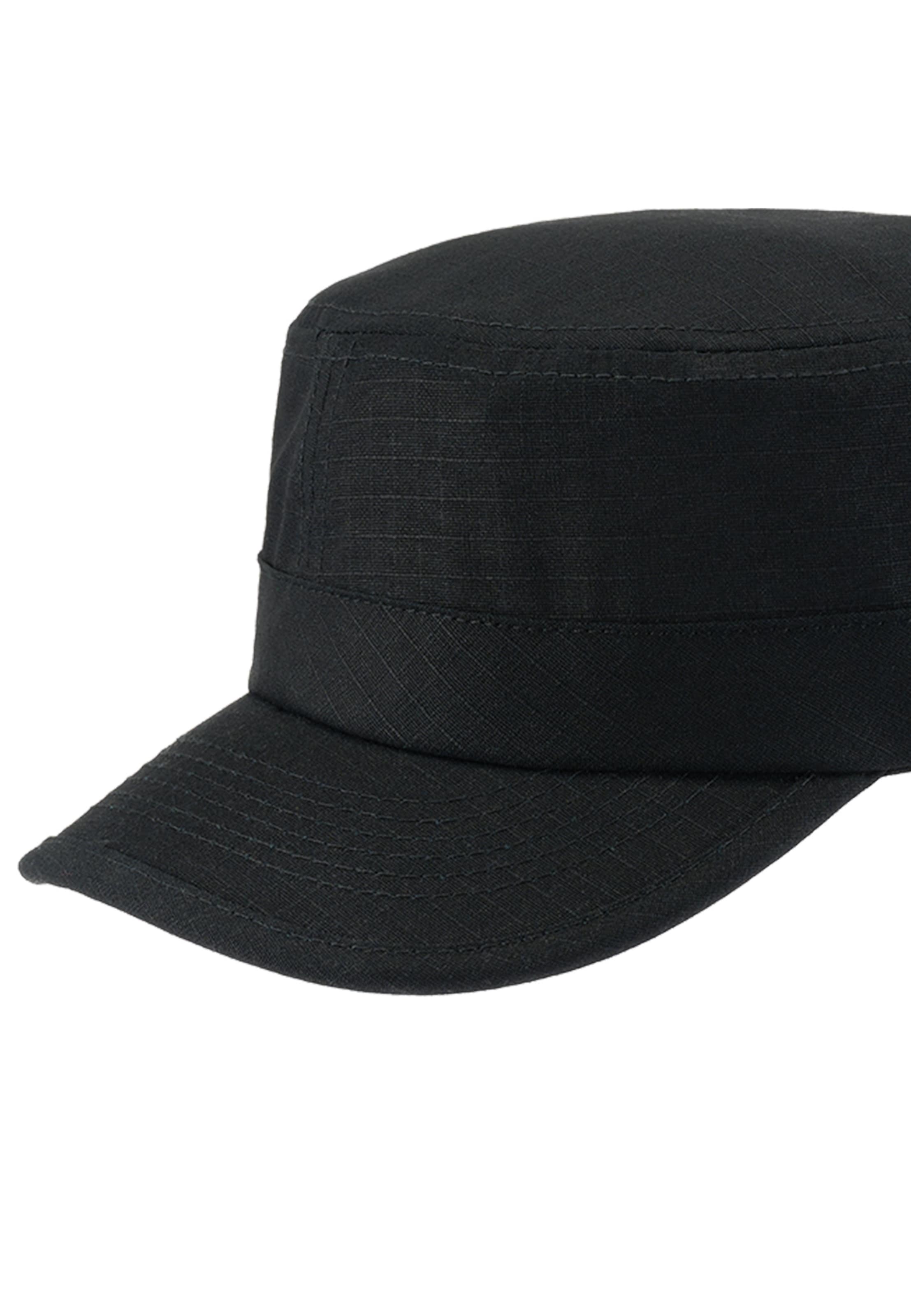 Brandit Cap in Black