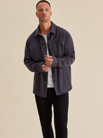 DAN FOX APPAREL Regular fit Skjorta 'Nevio' i grå: framsida