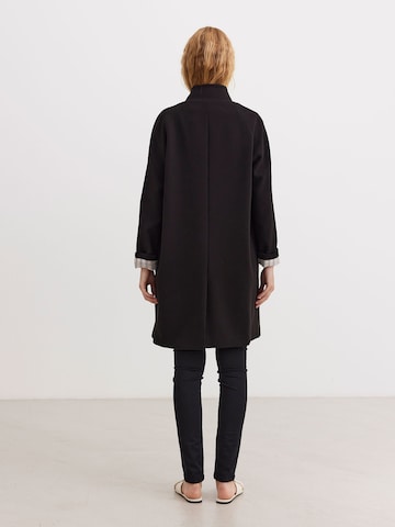 Noa Noa Between-Seasons Coat 'Emma' in Black