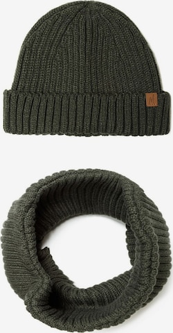 MINOTI - Conjunto en verde: frente