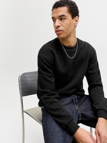 JACK & JONES Sweatshirt 'JJBradley' in Zwart