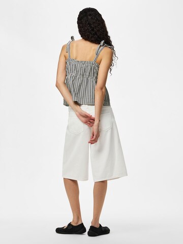 Top 'PCABRIELLE' di PIECES in nero