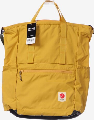 Fjällräven Backpack in One size in Yellow: front