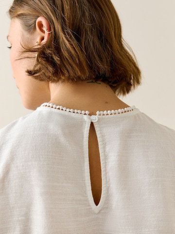 Chemisier Next en blanc