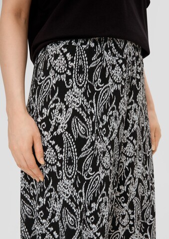s.Oliver Red Label Plus Wide leg Broek in Zwart