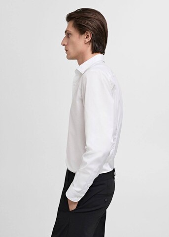 MANGO MAN Slim Fit Hemd 'Emeritol' in Weiß