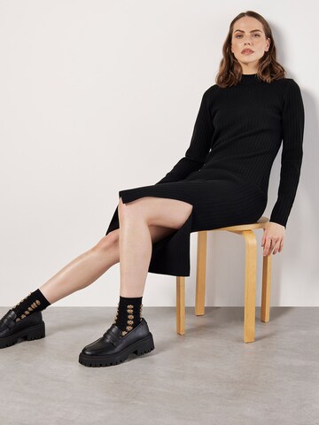 Robe ' ' Apricot en noir